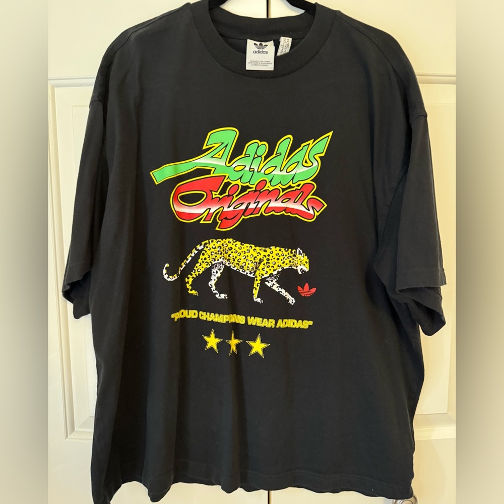 Adidas Oversized Graphic Tee